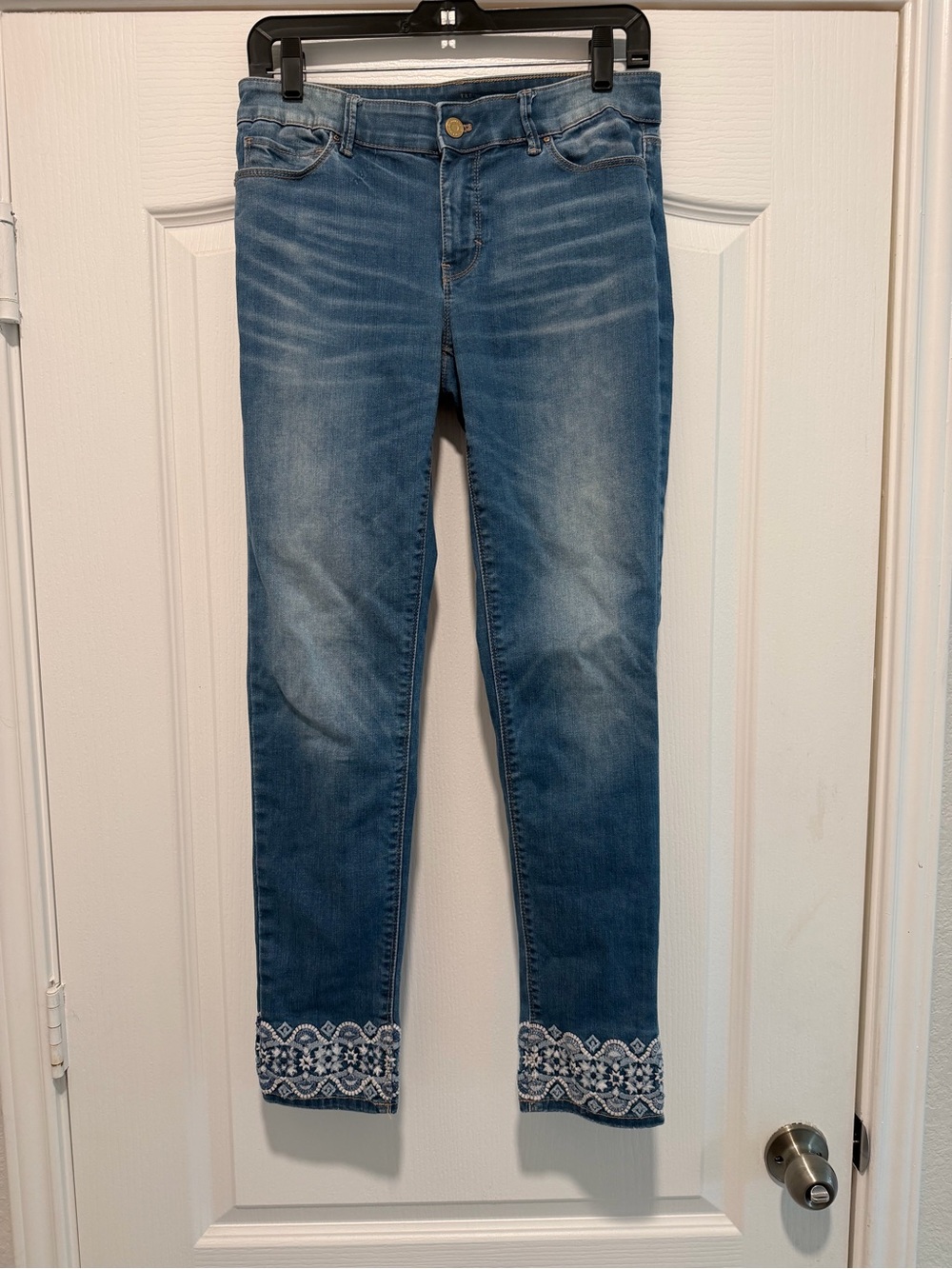 White House Black Market Blue Skinny Jeans with Embroidered Hem